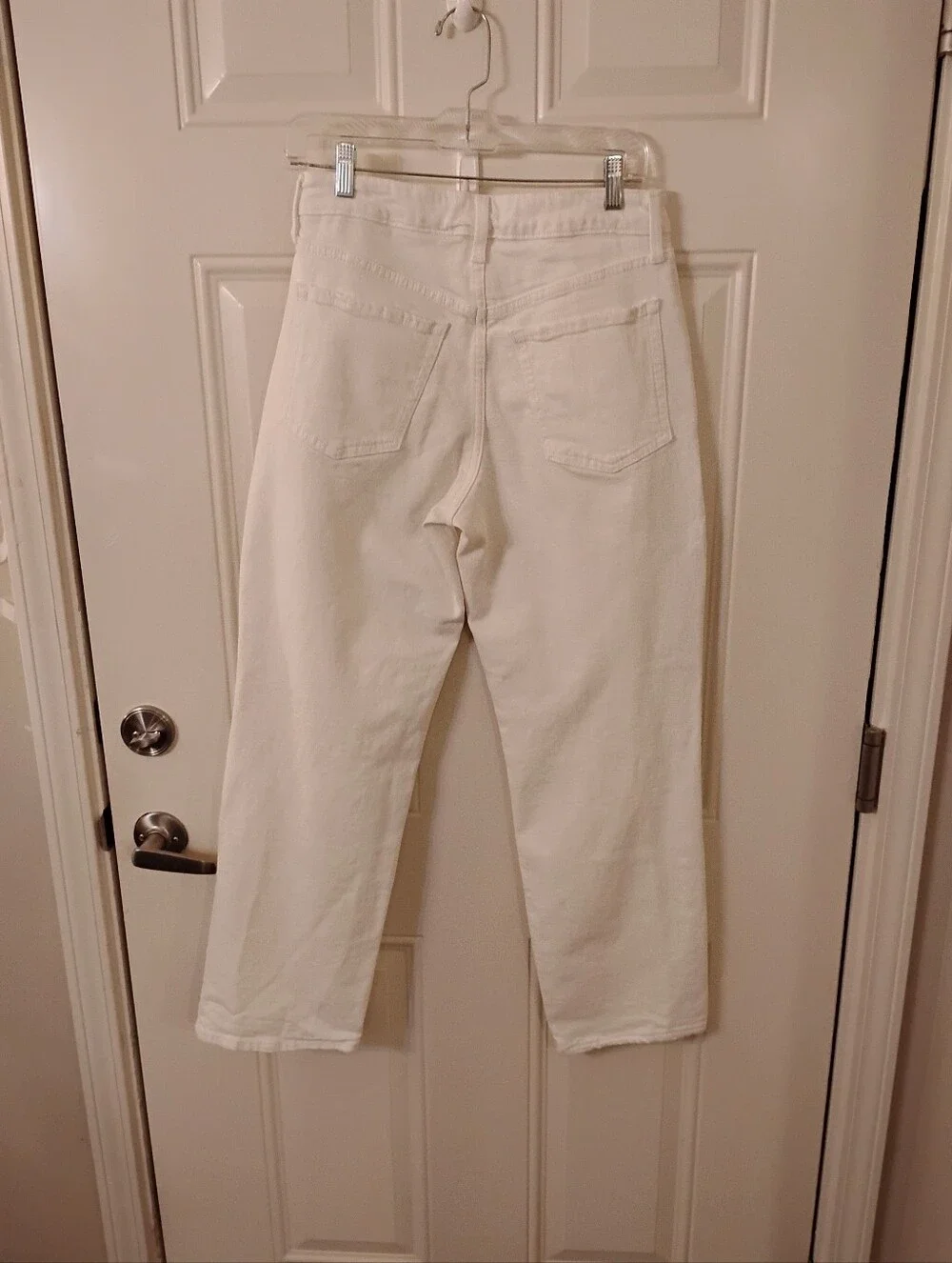 Old Navy White Distressed Women's Jeans